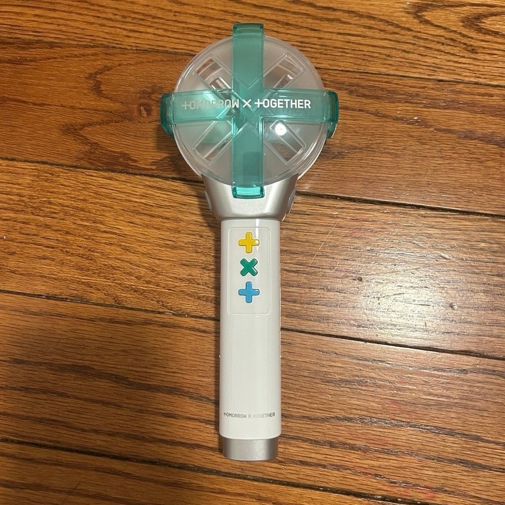 TXT Official Lightstick Ver. 1